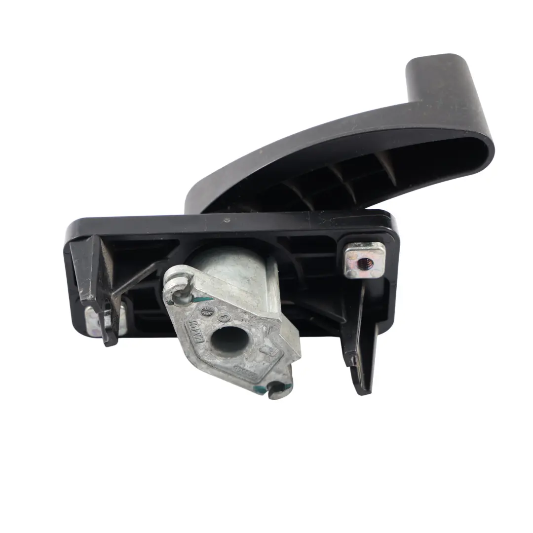 Boot Door Handle Grab Left N/S to Vauxhall Movano Tailgate Rear with Part number 1685333380 Vauxhall Movano Tailgate Rear Boot Door Handle Grab Left N/S - SKU 1685333380 - Part number 1685333380