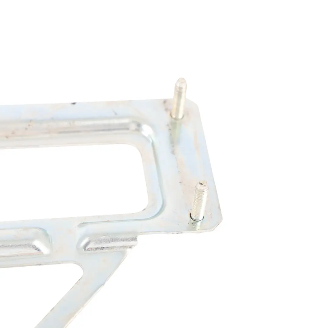 Opel Movano C Support Fixation Unité Électronique - SKU 1686513480 - Numéro de pièce 1686513480
