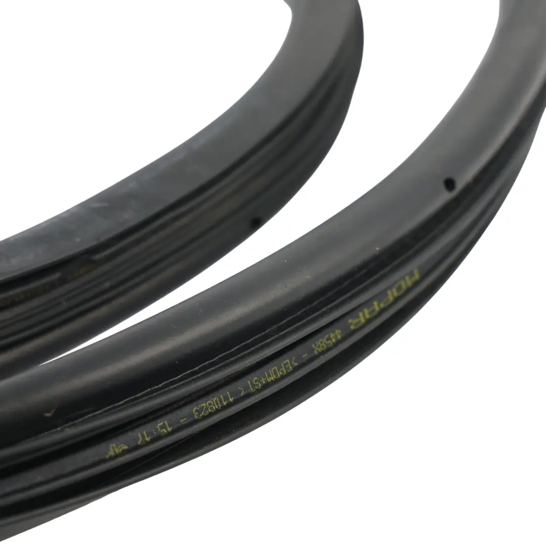 Door Seal Rubber Front Right O/S to Citroën Relay III Peugeot Boxer with Part number 1693392580 Citroën Relay III Peugeot Boxer Door Seal Rubber Front Right O/S - SKU 1693392580 - Part number 1693392580