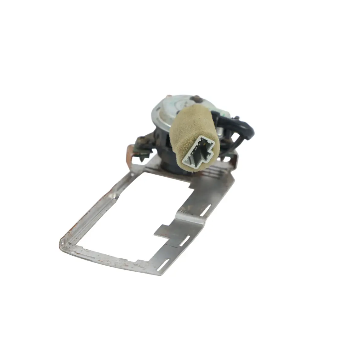 Interior Temperature Sensor With Bracket 173000-0741 to Land Rover Discovery 2 L318 with Part number JTF100290 Land Rover Discovery 2 L318 Interior Temperature Sensor With Bracket 173000-0741 - SKU JTF100290 - Part number JTF100290