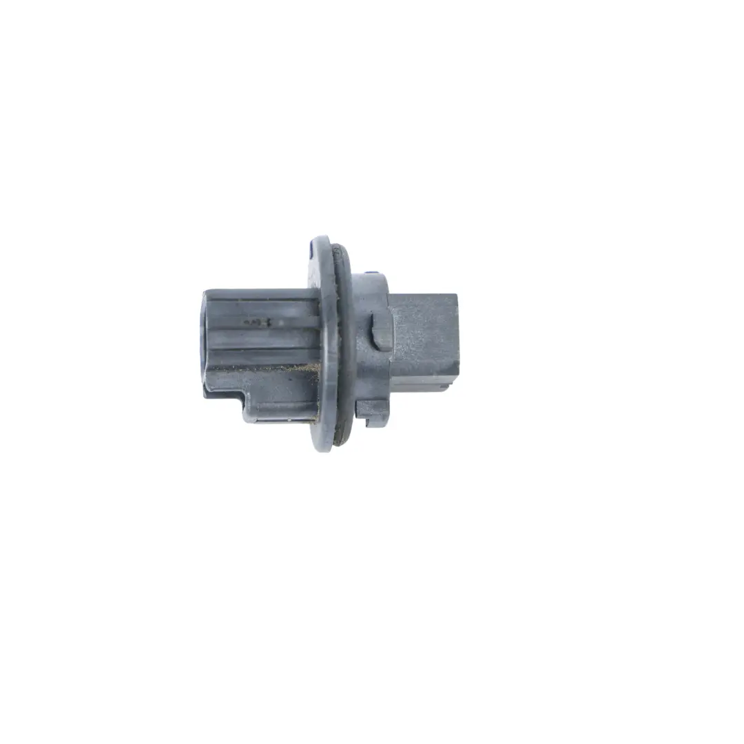 Mk6 Headlight Outer Socket Bulb Holder AB39-13411-AA to Ford Ranger with Part number 1733478 Ford Ranger Mk6 Headlight Outer Socket Bulb Holder AB39-13411-AA - SKU 1733478 - Part number 1733478