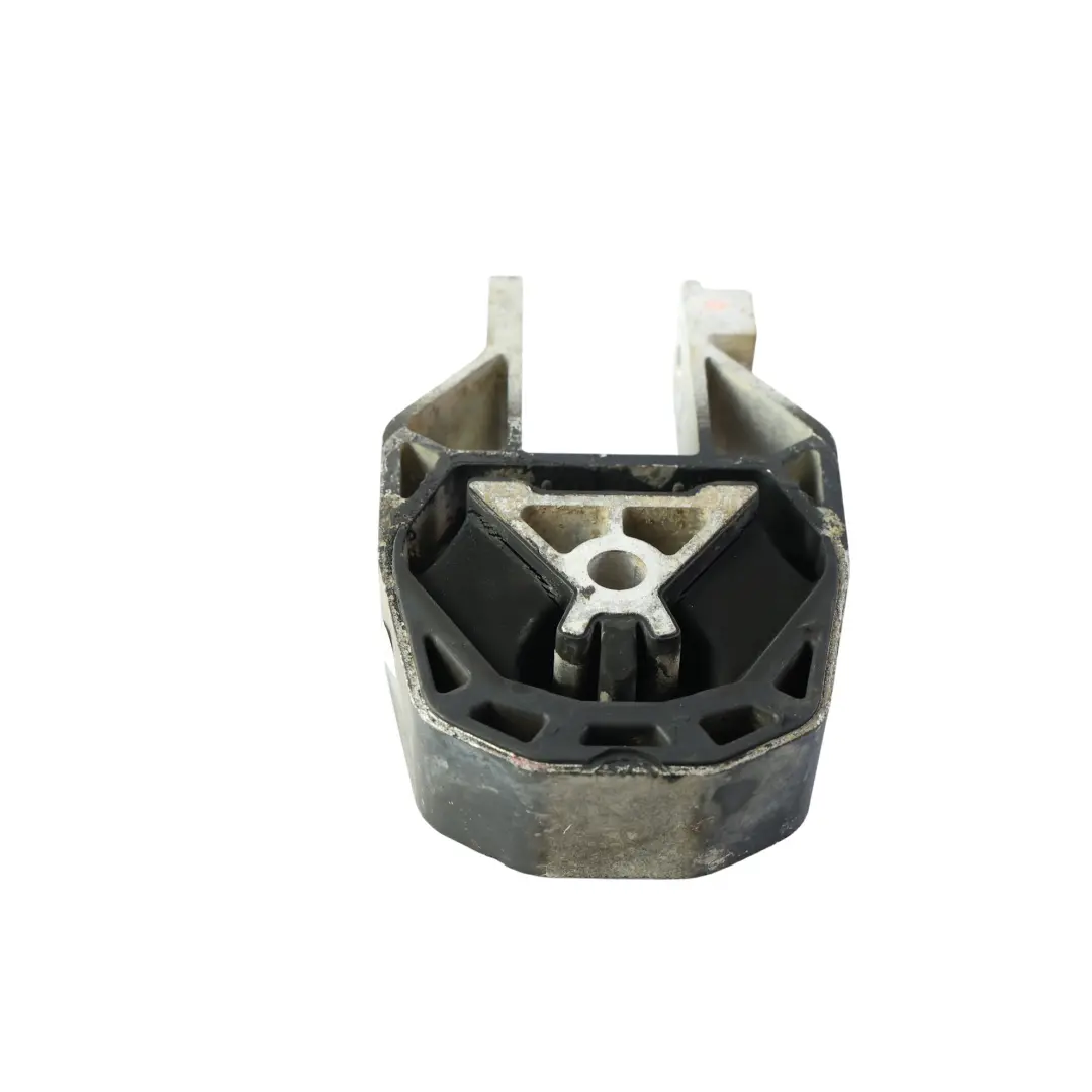C394 Supporto Motore Cambio Posteriore per Ford Kuga con numero di parte 1751001 Ford Kuga C394 Supporto Motore Cambio Posteriore - SKU 1751001 - Numero di parte 1751001