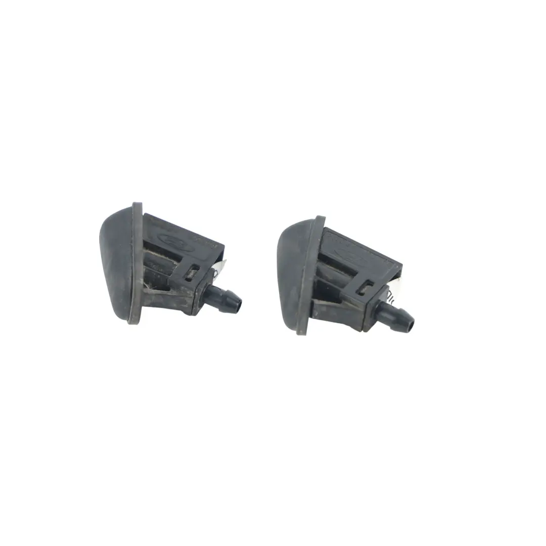 TTG Buses Lave-Glace Pare-Brise Avant SET pour Ford Transit à propos du numéro de pièce 1772317 Ford Transit TTG Buses Lave-Glace Pare-Brise Avant SET - SKU 1772317-1 - Numéro de pièce 1772317