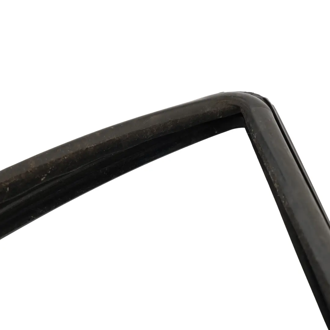 Ford Transit Courier Guarnizione Vetro Finestrino Destra ET76-A223A06-BF - SKU 1944939 - Numero di parte 1944939