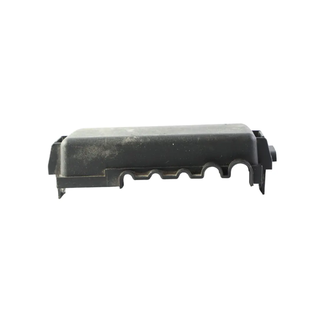 8L VW Golf MK4 Tapa Panel Terminal Caja Fusibles Batería para Audi A3 con número de pieza 1J0937550AB Audi A3 8L VW Golf MK4 Tapa Panel Terminal Caja Fusibles Batería - SKU 1J0937550AB - Número de pieza 1J0937550AB