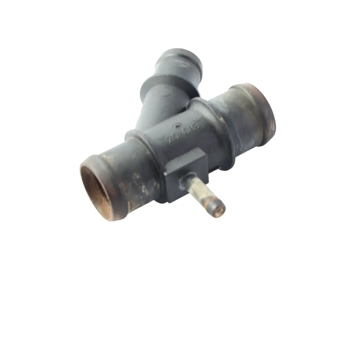 Audi TT 8J Kühlmittel Flansch Rohr Schlauch Leitung 2.0 FSI Benzin - SKU 1K0121087H - Teilenummer 1K0121087H