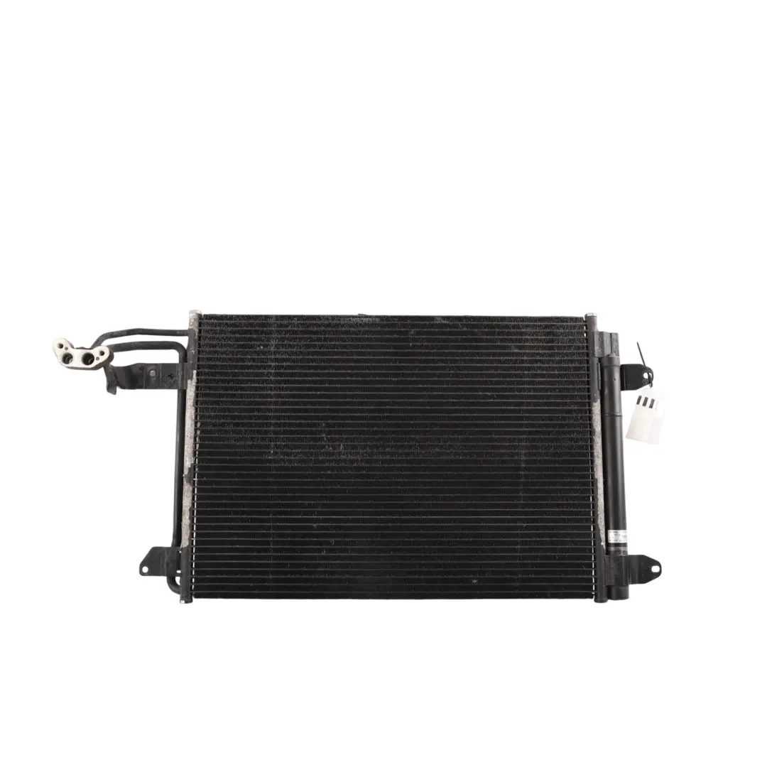 Skraplacz Klimatyzacji 1.6 TDI do Audi A3 8P TT 8J o numerze 1K0820411AK Audi A3 8P TT 8J Skraplacz Klimatyzacji 1.6 TDI - SKU 1K0820411AK - Numer Części 1K0820411AK