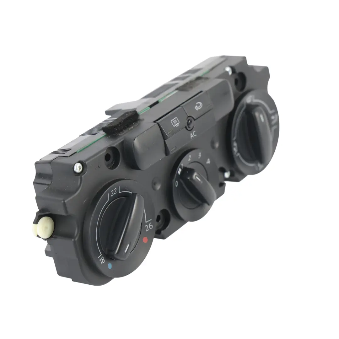 1F Pannello Interruttore Climatizzatore Riscaldamento per Volkswagen Eos con numero di parte 1K0820047HB Volkswagen Eos 1F Pannello Interruttore Climatizzatore Riscaldamento - SKU 1K0820047HB - Numero di parte 1K0820047HB
