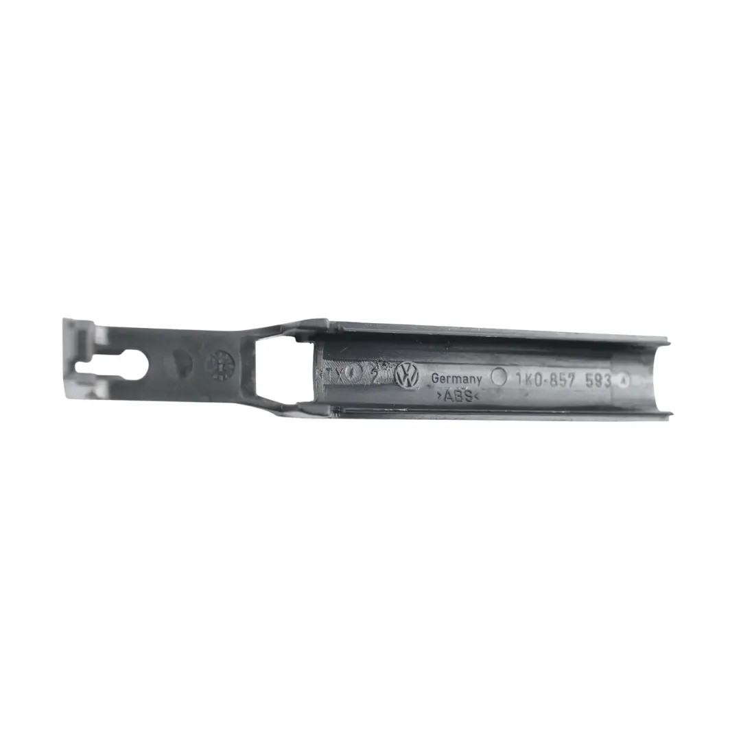 MK5 MK6 Cache Câble Guide Rétroviseur Arrière pour Volkswagen Golf à propos du numéro de pièce 1K0857593 Volkswagen Golf MK5 MK6 Cache Câble Guide Rétroviseur Arrière - SKU 1K0857593 - Numéro de pièce 1K0857593