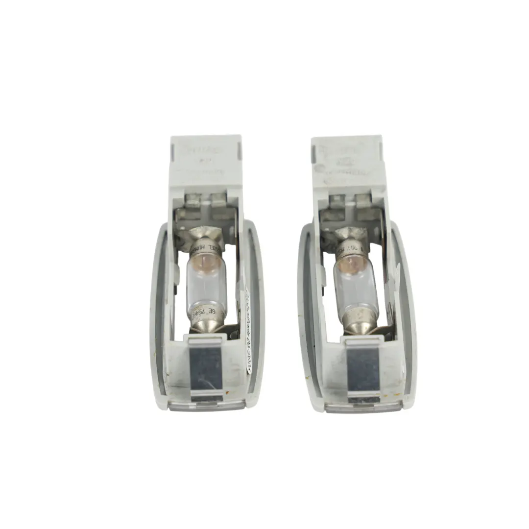 Mk5 Lampe Plafonnier Lecture Noir pour Volkswagen Golf à propos du numéro de pièce 1K0947109 Volkswagen Golf Mk5 Lampe Plafonnier Lecture Noir - SKU 1K0947109-2 - Numéro de pièce 1K0947109
