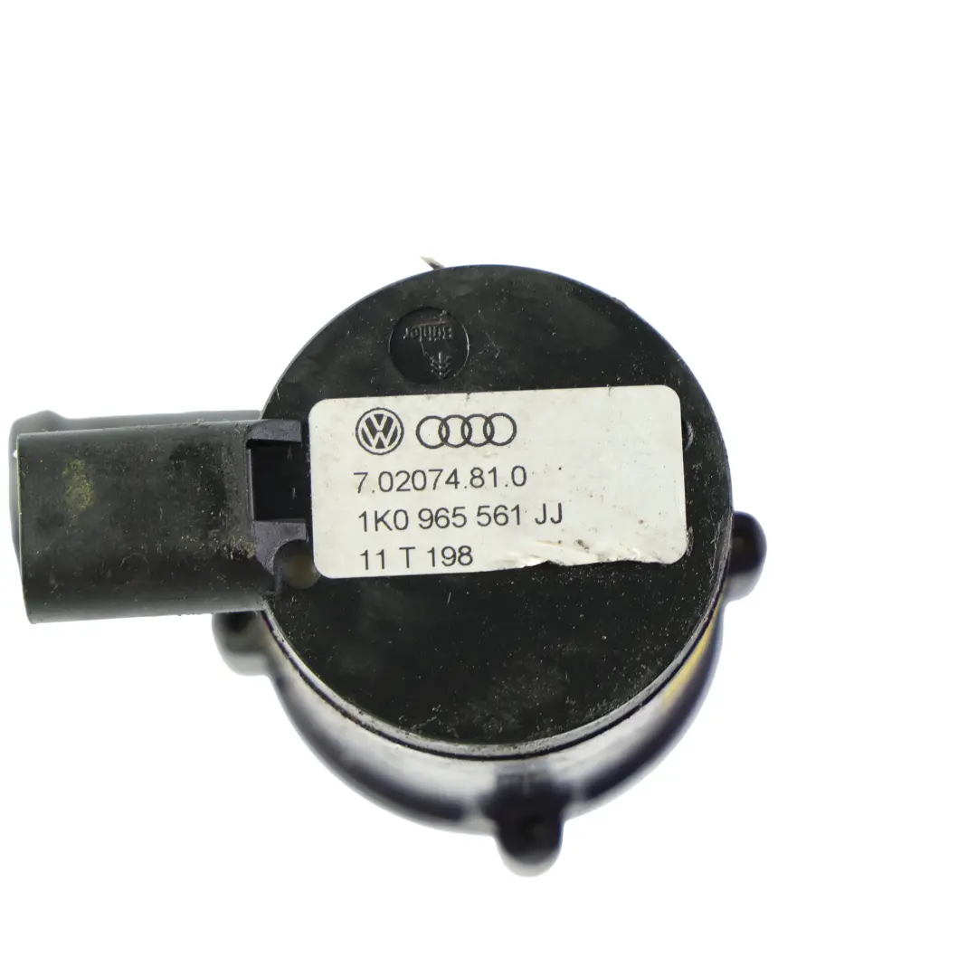 Volkswagen Golf MK6 Audi A3 8P Zusatz Wasserpumpe Kühlmittel - SKU 1K0965561J-1 - Teilenummer 1K0965561J