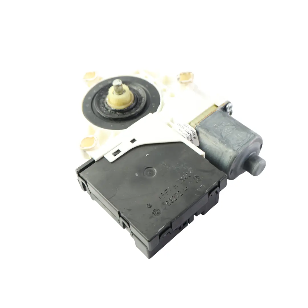 Mk5 1K Front Window Regulator Lifter Motor Right O/S to Volkswagen Golf with Part number 1K0959701N Volkswagen Golf Mk5 1K Front Window Regulator Lifter Motor Right O/S - SKU RHD-1K0959701N - Part number 1K0959701N