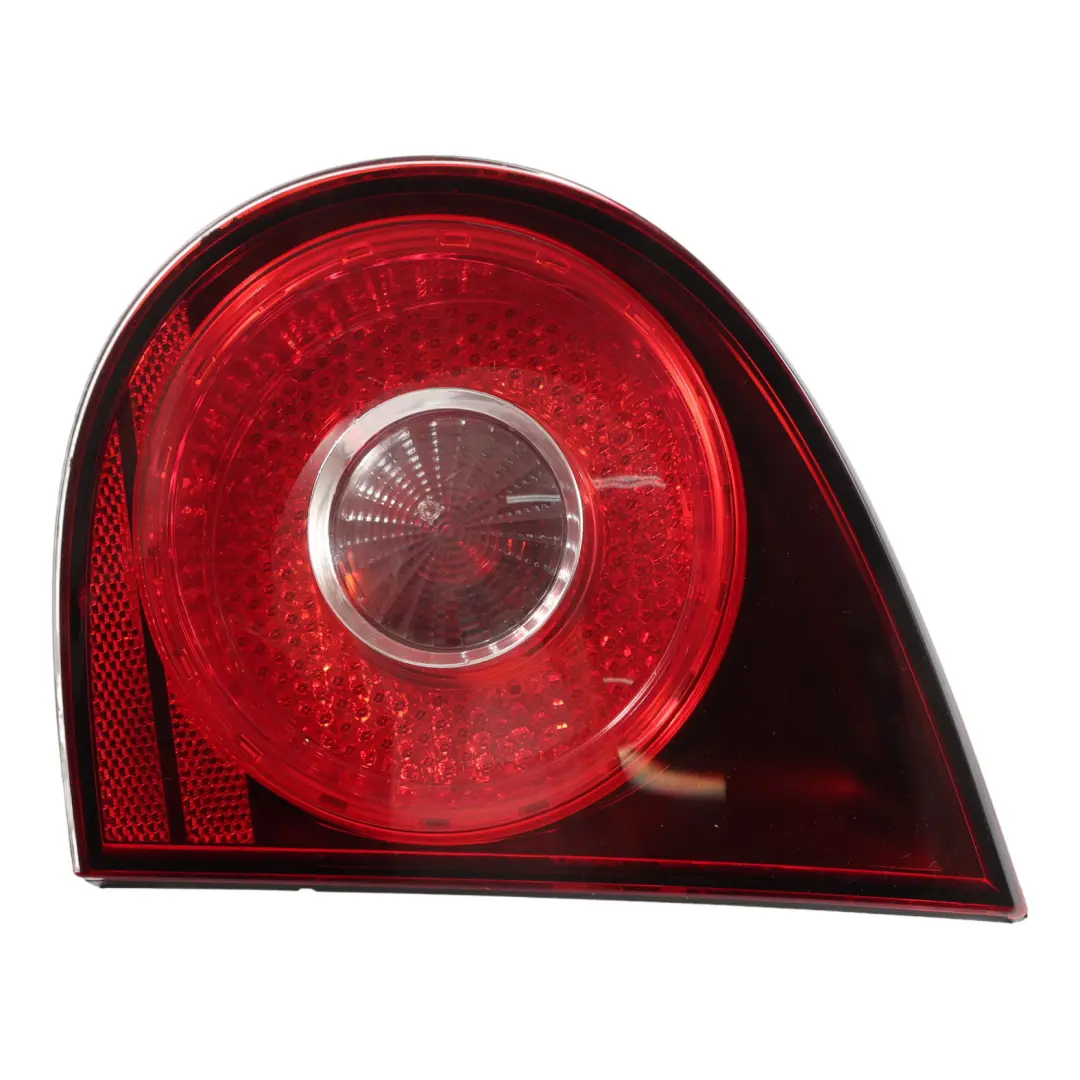 Volkswagen Golf Mk5 Lampa Tylna W Pokrywie Bagażnika Prawa - SKU 1K6945094K - Numer Części 1K6945094K