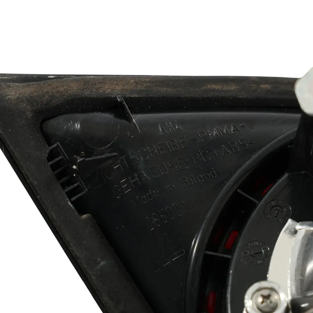 Mk5 Luce Posteriore Coperchio Bagagliaio Destra per Volkswagen Golf con numero di parte 1K6945094K Volkswagen Golf Mk5 Luce Posteriore Coperchio Bagagliaio Destra - SKU 1K6945094K - Numero di parte 1K6945094K