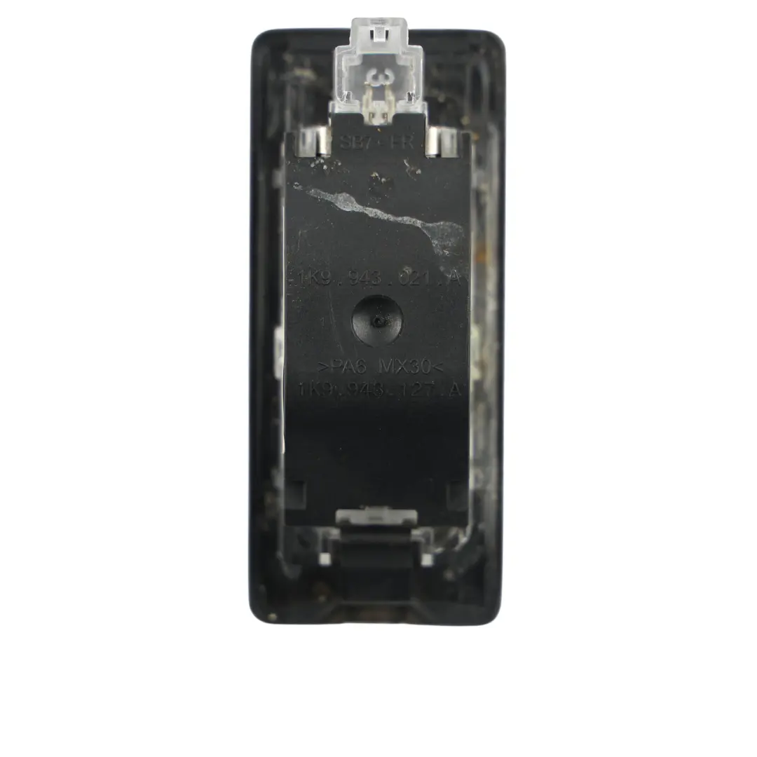 Interior Courtesy Rear Light Lamp to Volkswagen Passat B7 with Part number 1K9943127A Volkswagen Passat B7 Interior Courtesy Rear Light Lamp - SKU 1K9943127A - Part number 1K9943127A