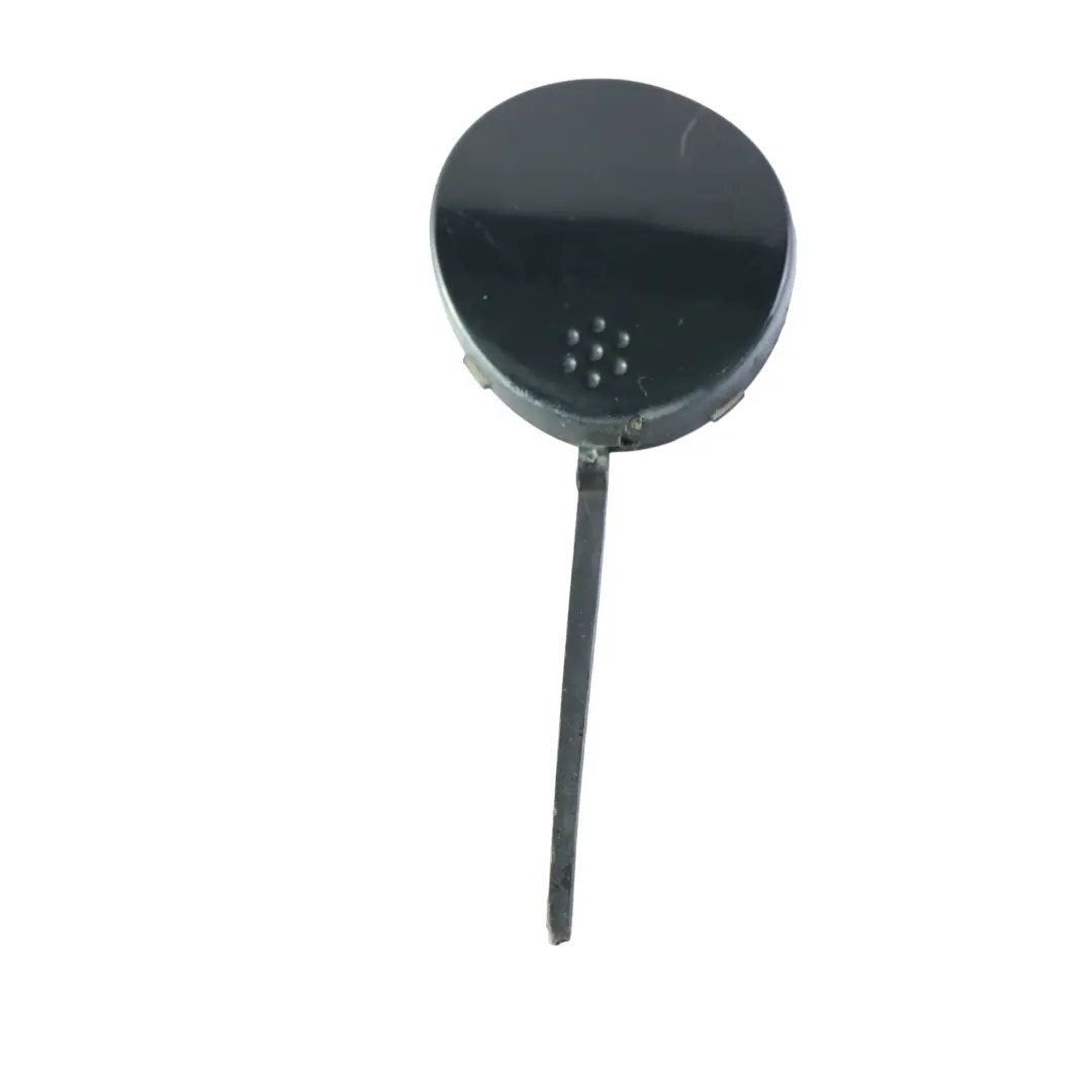 Tapa Gancho Remolque Paragolpes Trasero Negro Perla C9X para Volkswagen Eos con número de pieza 1Q0807441 Volkswagen Eos Tapa Gancho Remolque Paragolpes Trasero Negro Perla C9X - SKU 1Q0807441-DBL - Número de pieza 1Q0807441