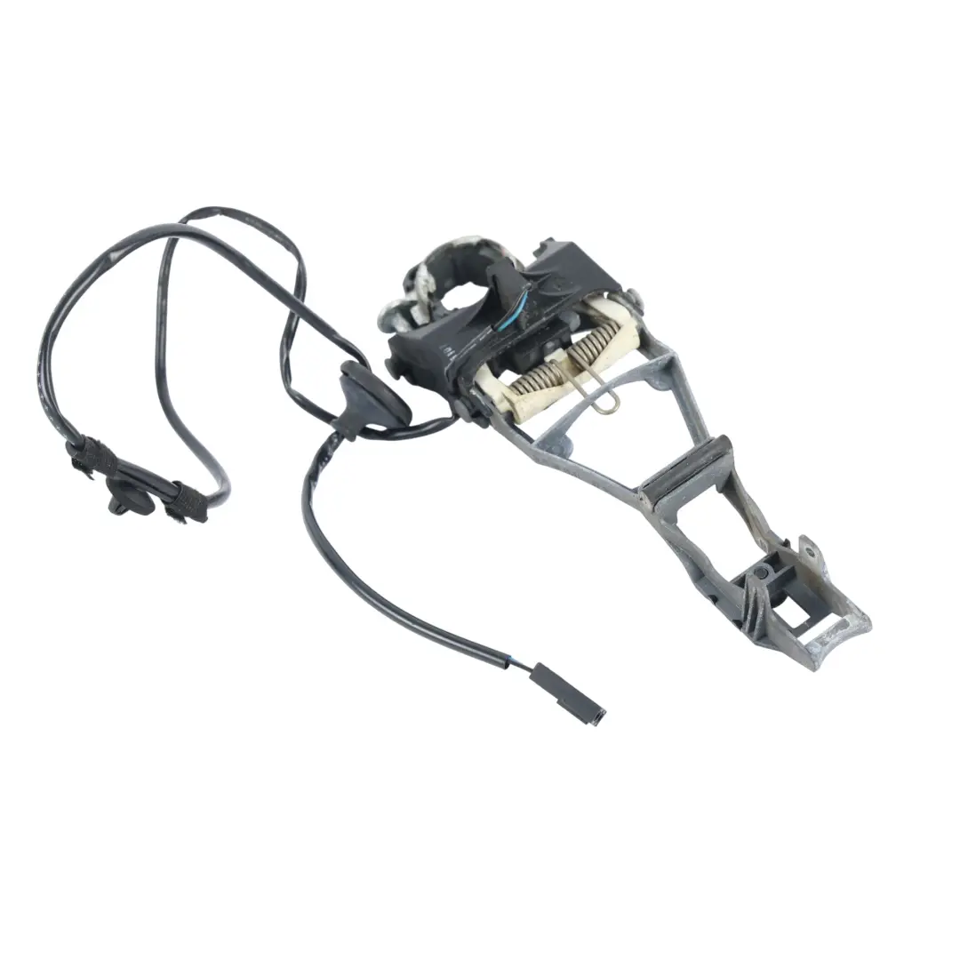 VW Volkswagen Eos 1F Front Door Handle Carrier Holder Right O/S - SKU 1Q0837886B - Part number 1Q0837886B