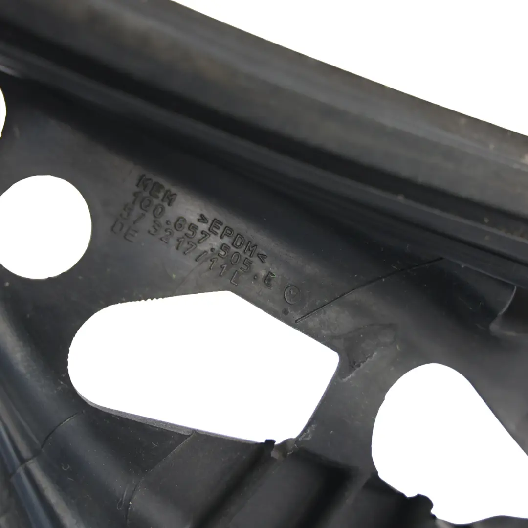 VW Eos 1F Front Door Wing Mirror Triangle Rubber Seal Left N/S - SKU 1Q0857505E - Part number 1Q0857505E