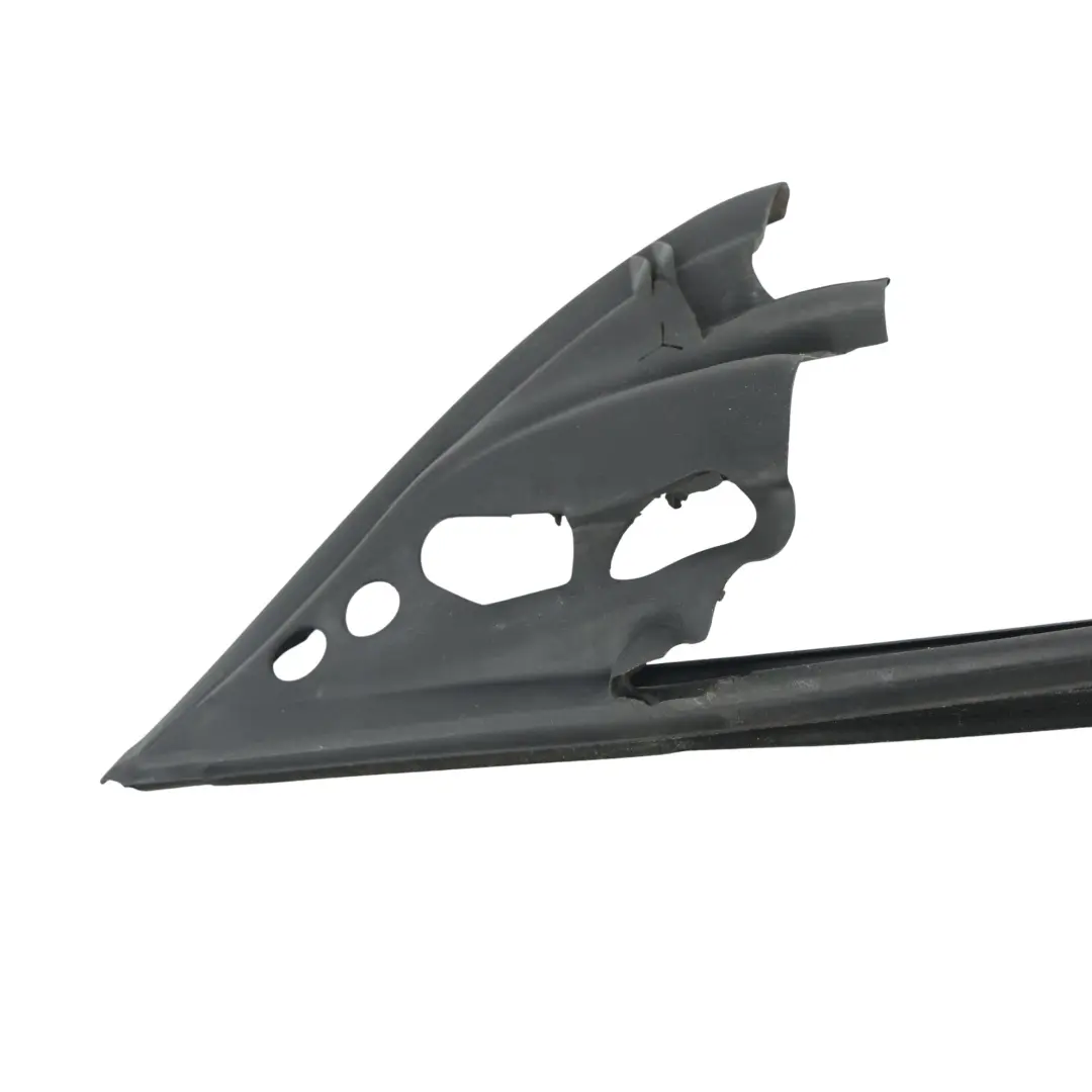 1F Uszczelka Trójkąta Lusterka Przednia Lewa do Volkswagen Eos o numerze 1Q0857505E Volkswagen Eos 1F Uszczelka Trójkąta Lusterka Przednia Lewa - SKU 1Q0857505E - Numer Części 1Q0857505E