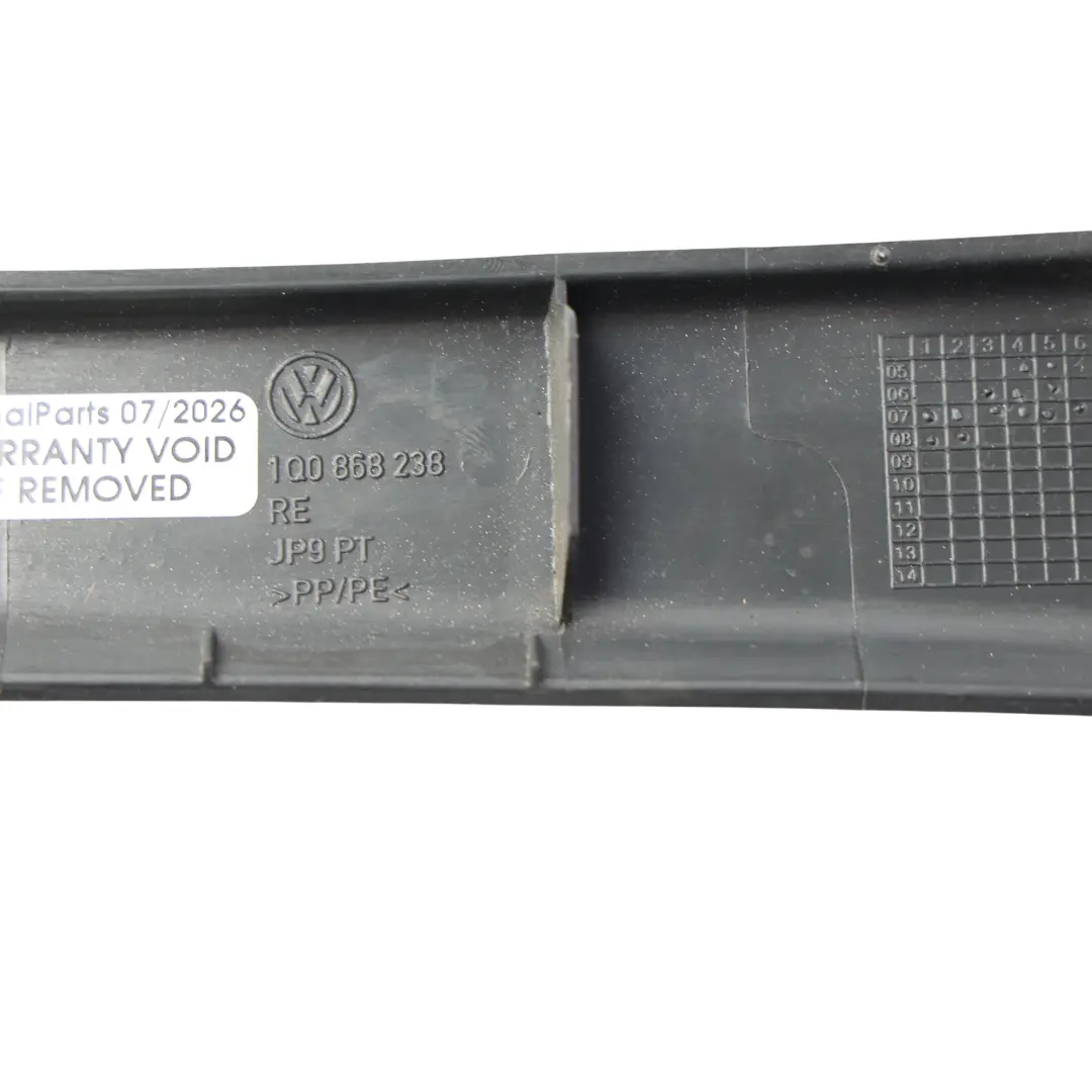 Volkswagen Eos Rivestimento Montante A Cruscotto Anteriore Destro Nero - SKU 1Q0868238 - Numero di parte 1Q0868238