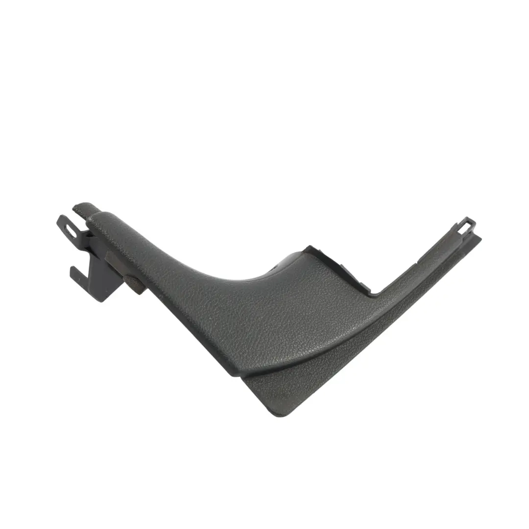 1F Copri Guida Cintura Sedile Posteriore Sinistra Nero per Volkswagen Eos con numero di parte 1Q0868427C Volkswagen Eos 1F Copri Guida Cintura Sedile Posteriore Sinistra Nero - SKU 1Q0868427C - Numero di parte 1Q0868427C
