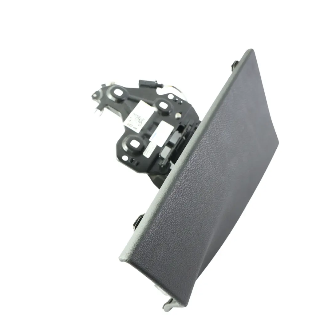 Pokrywa Wspornika Dachu Składanego Prawa do Volkswagen Eos o numerze 1Q0868852C Volkswagen Eos Pokrywa Wspornika Dachu Składanego Prawa - SKU 1Q0868852C - Numer Części 1Q0868852C