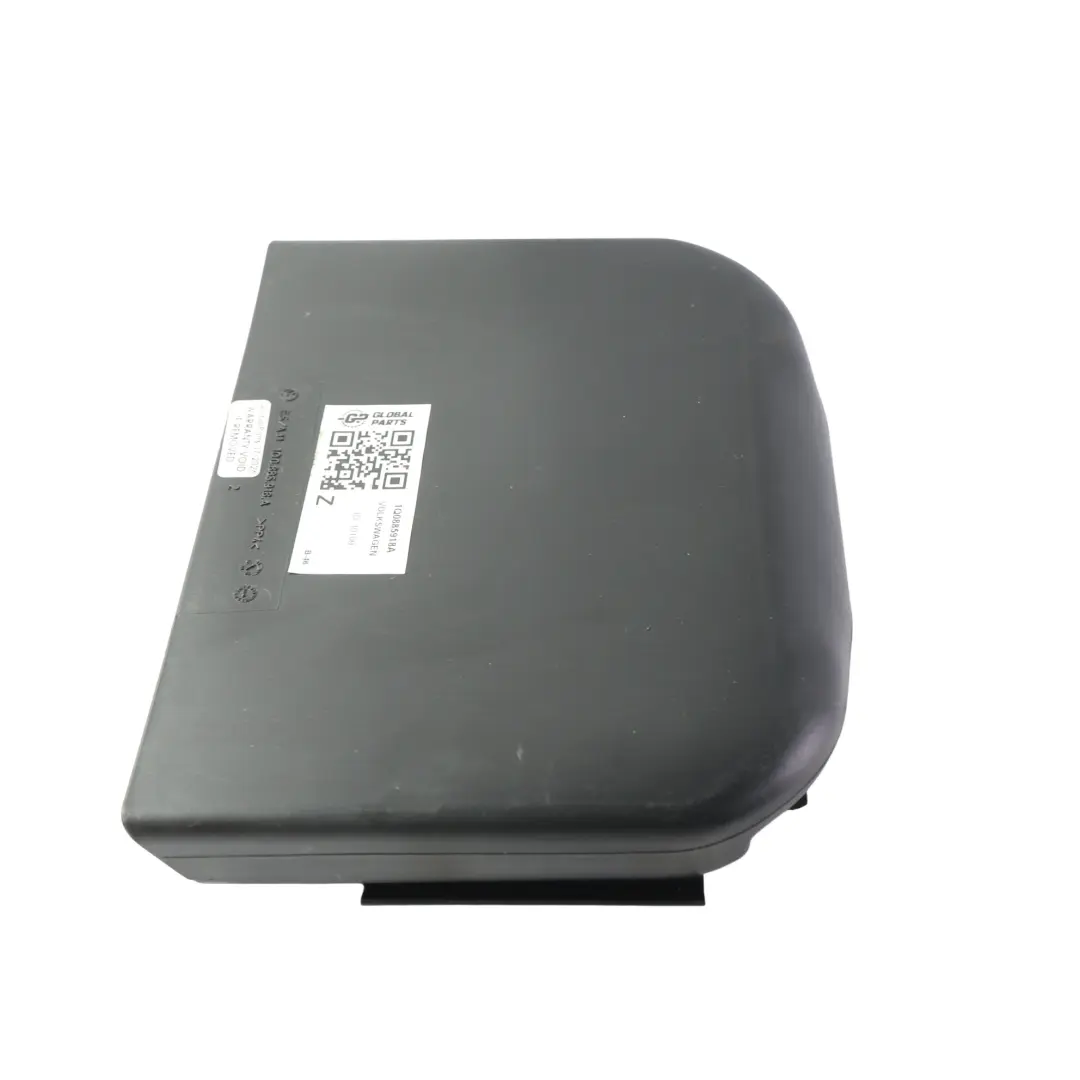 Arch Liner Insert Cover Front Right O/S to Volkswagen Eos Wheel with Part number 1Q0885918A Volkswagen Eos Wheel Arch Liner Insert Cover Front Right O/S - SKU 1Q0885918A - Part number 1Q0885918A