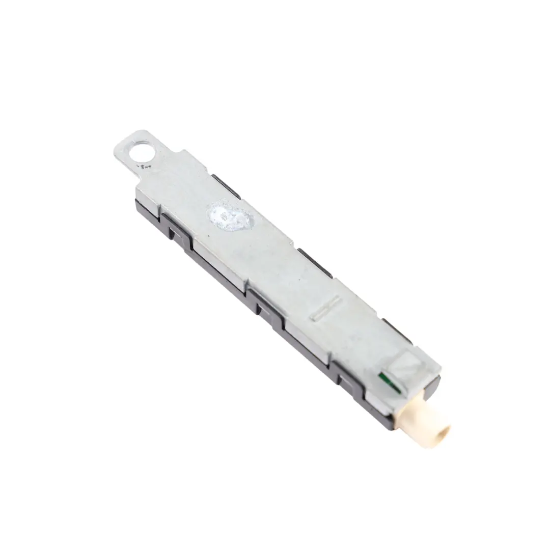 Aerial Antenna Amplifier Right O/S to Volkswagen Touran 1T Rear with Part number 1T0035577AC Volkswagen Touran 1T Rear Aerial Antenna Amplifier Right O/S - SKU 1T0035577AC - Part number 1T0035577AC