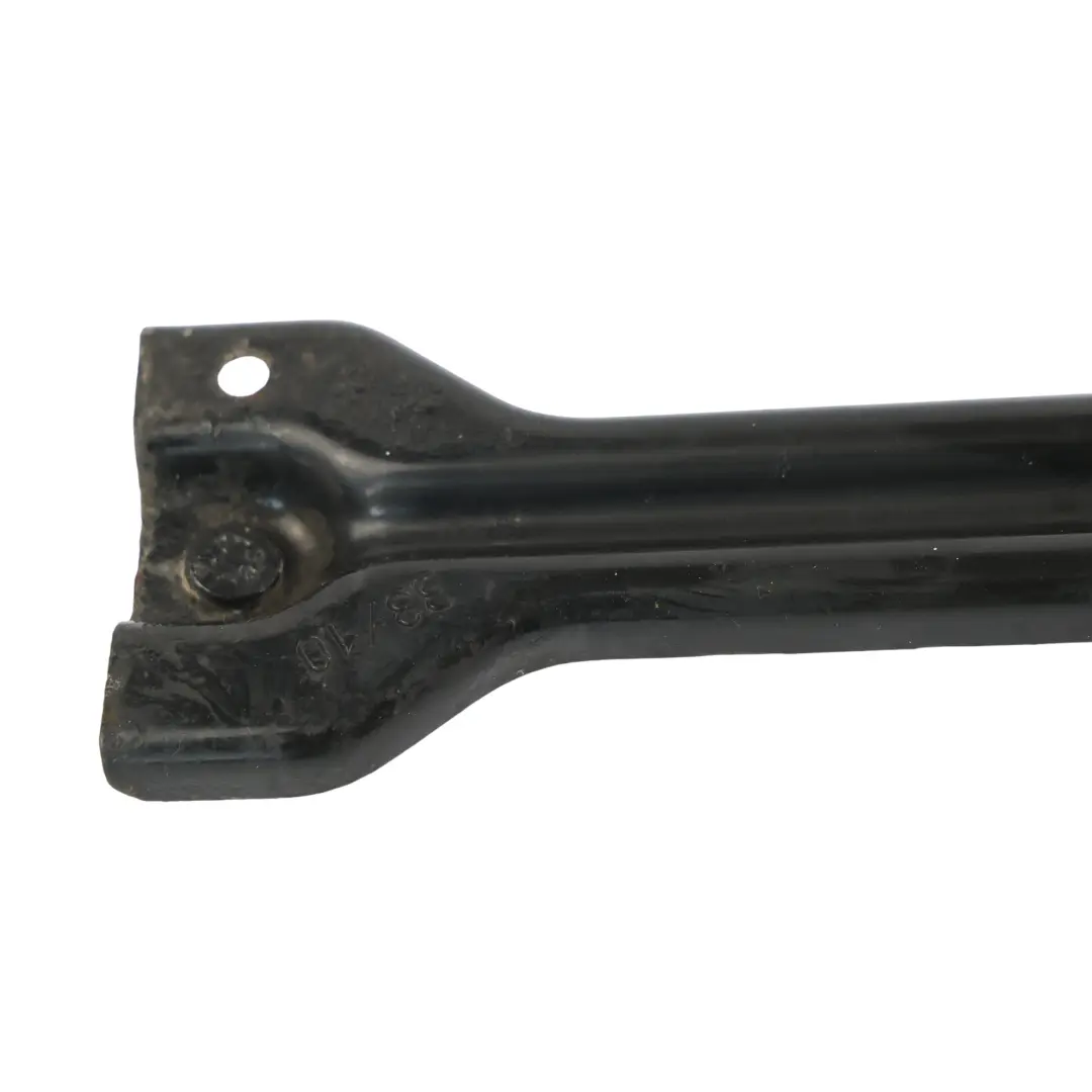 Support Fixation Panneau Avant Capot pour Volkswagen Touran 1T à propos du numéro de pièce 1T0805567 Volkswagen Touran 1T Support Fixation Panneau Avant Capot - SKU 1T0805567 - Numéro de pièce 1T0805567