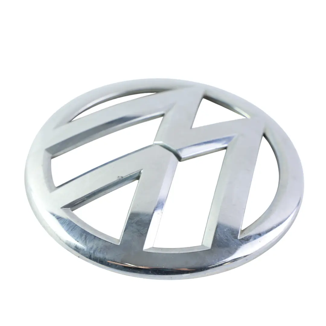 Emblème Calandre Avant Chrome pour Volkswagen Passat B7 Touran 1T Badge à propos du numéro de pièce 1T0853601E Volkswagen Passat B7 Touran 1T Badge Emblème Calandre Avant Chrome - SKU 1T0853601E - Numéro de pièce 1T0853601E