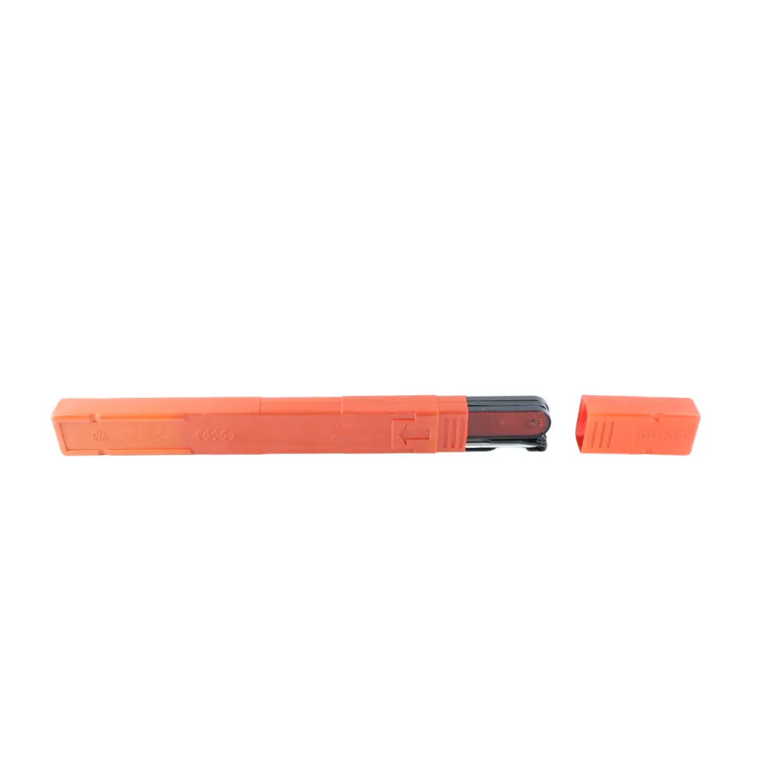 MK2 Passat B8 Triangolo Emergenza Avvertimento per Volkswagen Tiguan con numero di parte 1T0860250A Volkswagen Tiguan MK2 Passat B8 Triangolo Emergenza Avvertimento - SKU 1T0860250A - Numero di parte 1T0860250A