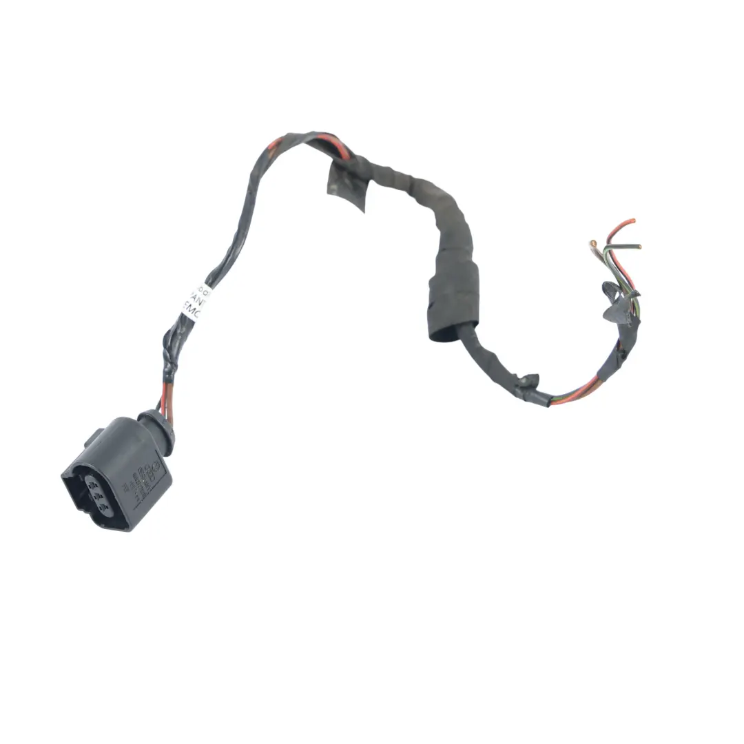Volkswagen Touran 1T Câblage Feu Arrière Droit - SKU 1T0945096R-2 - Numéro de pièce 1T0945096R