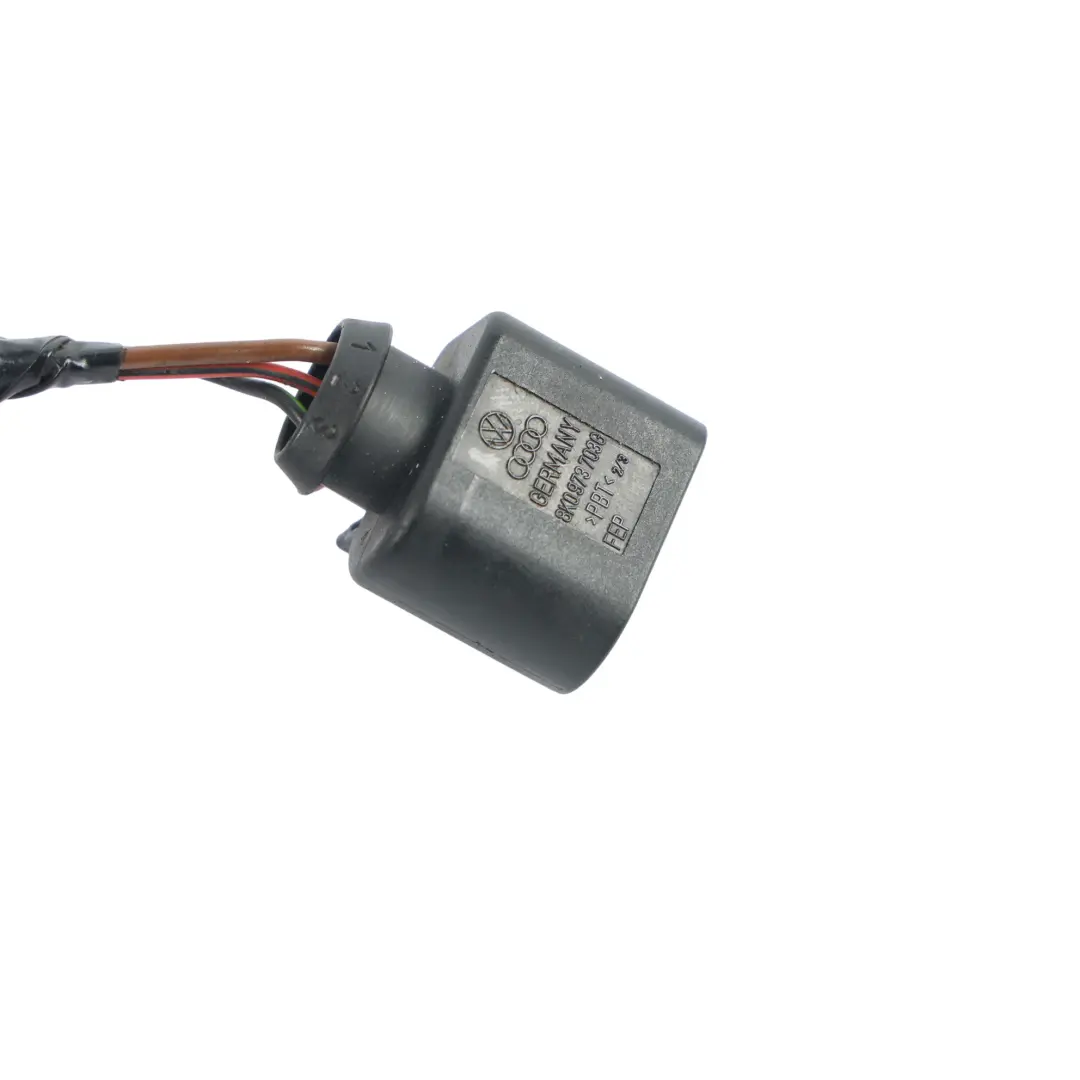 Kabelstecker Rückleuchte Rechts für Volkswagen Touran 1T mit Teilenummer 1T0945096R Volkswagen Touran 1T Kabelstecker Rückleuchte Rechts - SKU 1T0945096R-2 - Teilenummer 1T0945096R