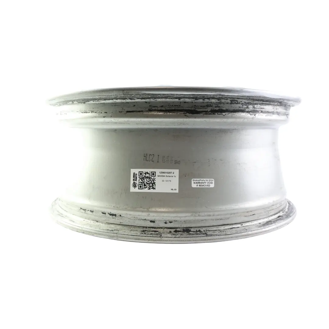 Mk2 Cerchio Lega Argento 16" ET50 6.5J 5 Razze per Skoda Octavia con numero di parte 1Z0601025T Skoda Octavia Mk2 Cerchio Lega Argento 16" ET50 6.5J 5 Razze - SKU 1Z0601025T-2 - Numero di parte 1Z0601025T