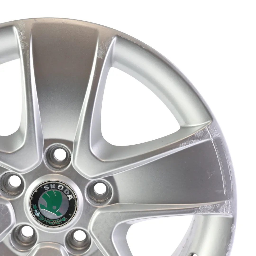 Mk2 Alloy Wheel Rim Silver 16" ET:50 6.5J 5 Spoke to Skoda Octavia with Part number 1Z0601025T Skoda Octavia Mk2 Alloy Wheel Rim Silver 16" ET:50 6.5J 5 Spoke - SKU 1Z0601025T-2 - Part number 1Z0601025T