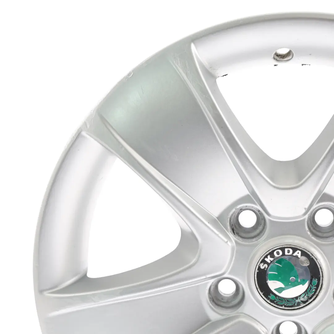 Mk2 Alloy Wheel Rim Silver 16" ET:50 6.5J 5 Spoke to Skoda Octavia with Part number 1Z0601025T Skoda Octavia Mk2 Alloy Wheel Rim Silver 16" ET:50 6.5J 5 Spoke - SKU 1Z0601025T-3 - Part number 1Z0601025T