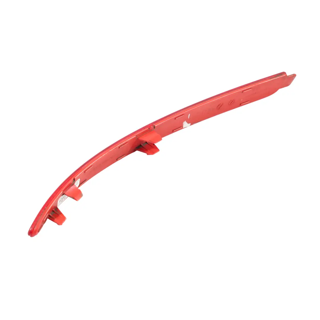 1z Rear Bumper Light Reflector Right O/S to Skoda Octavia with Part number 1Z0945106A Skoda Octavia 1z Rear Bumper Light Reflector Right O/S - SKU 1Z0945106A - Part number 1Z0945106A