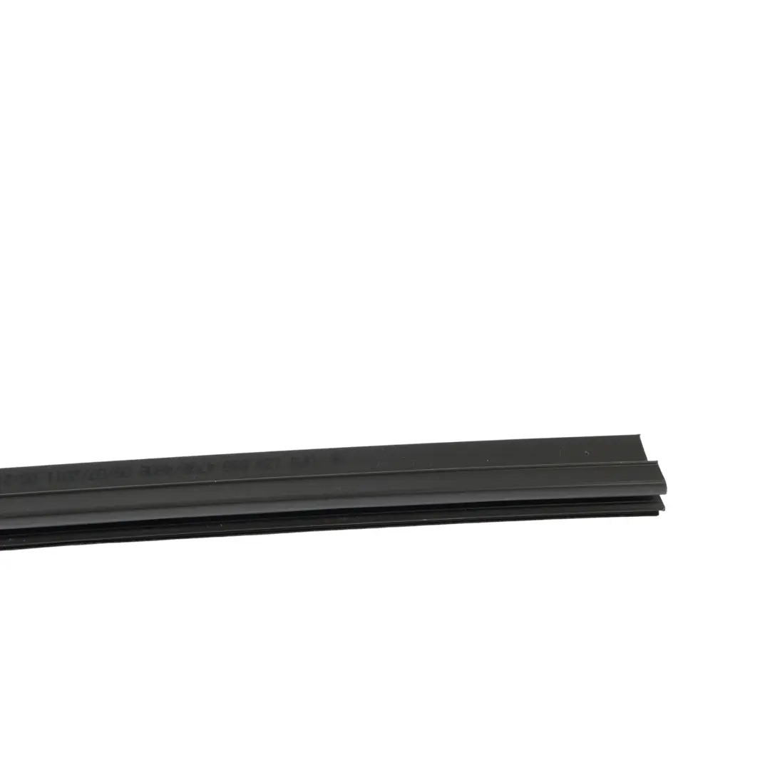 1Z Junta Sellado Ventana Puerta Trasera Izquierda para Skoda Octavia con número de pieza 1Z9839479B Skoda Octavia 1Z Junta Sellado Ventana Puerta Trasera Izquierda - SKU 1Z9839479B - Número de pieza 1Z9839479B
