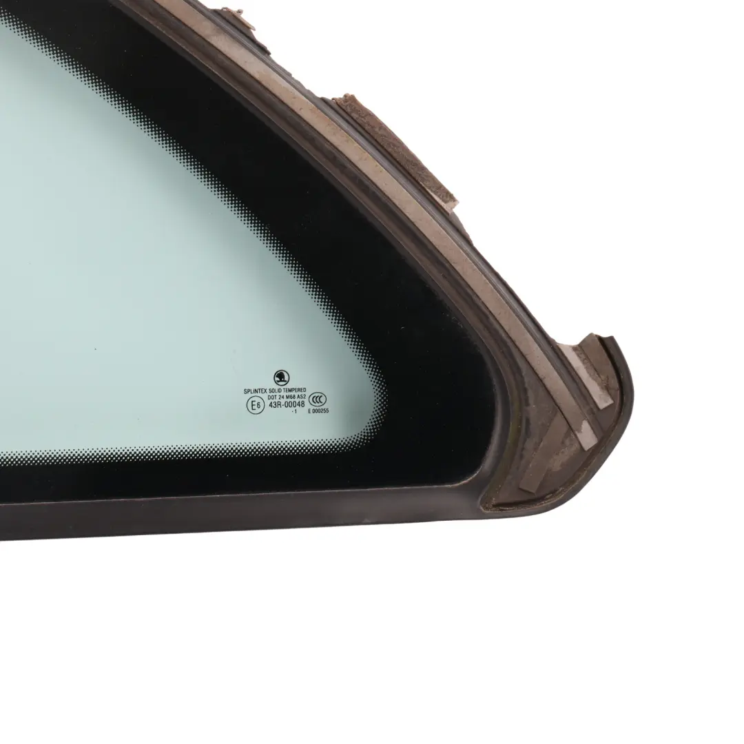 Mk2 1Z Rear Quarter Window Glass Left N/S AS2 Green to Skoda Octavia with Part number 1Z9845297AA Skoda Octavia Mk2 1Z Rear Quarter Window Glass Left N/S AS2 Green - SKU 1Z9845297AA - Part number 1Z9845297AA