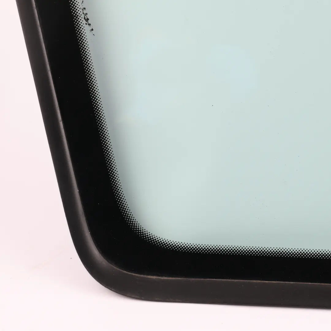 Mk2 1Z Rear Quarter Window Glass Left N/S AS2 Green to Skoda Octavia with Part number 1Z9845297AA Skoda Octavia Mk2 1Z Rear Quarter Window Glass Left N/S AS2 Green - SKU 1Z9845297AA - Part number 1Z9845297AA