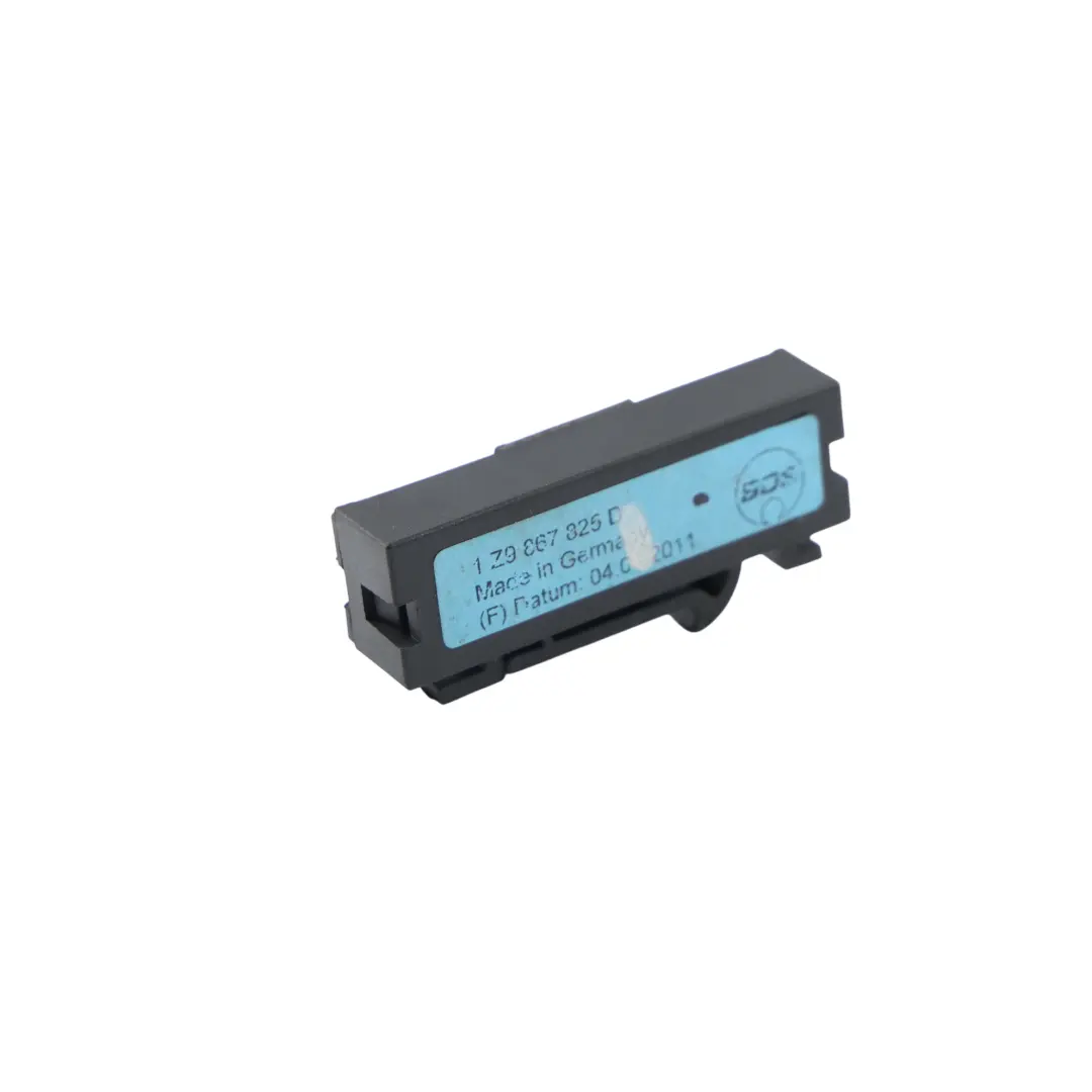 Mecanismo Cerradura Rodillo Maletero para Volkswagen Passat B7 con número de pieza 1Z9867825D Volkswagen Passat B7 Mecanismo Cerradura Rodillo Maletero - SKU 1Z9867825D - Número de pieza 1Z9867825D