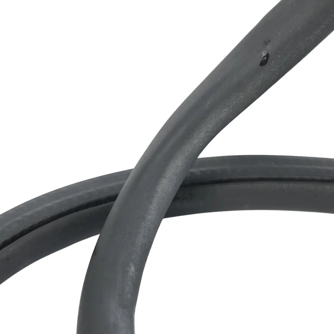 MK5 Goma Junta Puerta Delantera Izquierda DS73-F20709-AJ para Ford Mondeo con número de pieza 2002687 Ford Mondeo MK5 Goma Junta Puerta Delantera Izquierda DS73-F20709-AJ - SKU 2002687 - Número de pieza 2002687