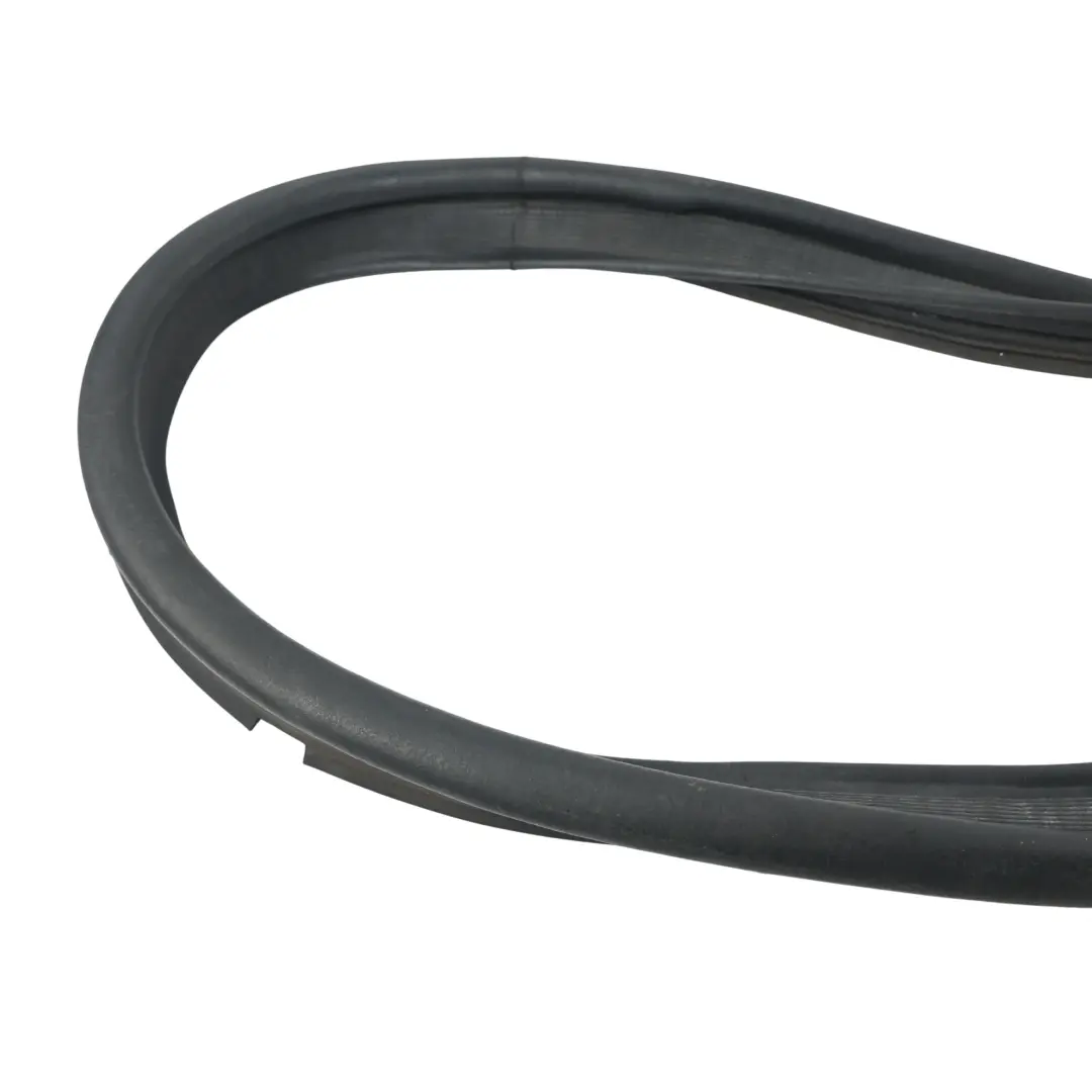 MK5 Heckklappe Mitte Dichtung Gummidichtung DS73-F438A00-BC für Ford Mondeo mit Teilenummer 2107084 Ford Mondeo MK5 Heckklappe Mitte Dichtung Gummidichtung DS73-F438A00-BC - SKU 2107084 - Teilenummer 2107084