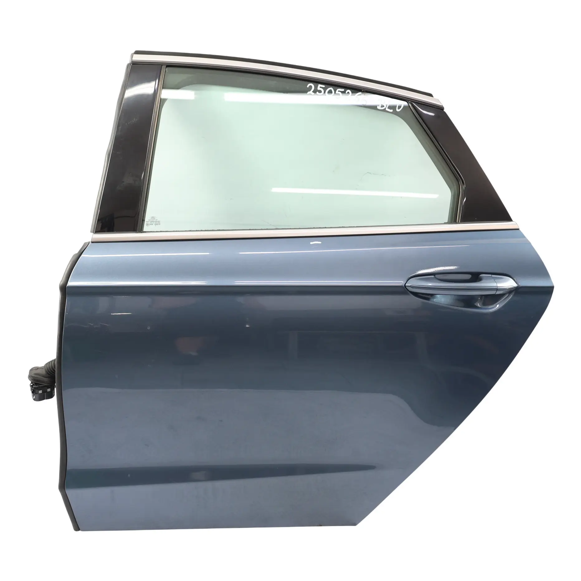 Ford Mondeo Mk5 Rear Door Left N/S Blue Metallic - FCC