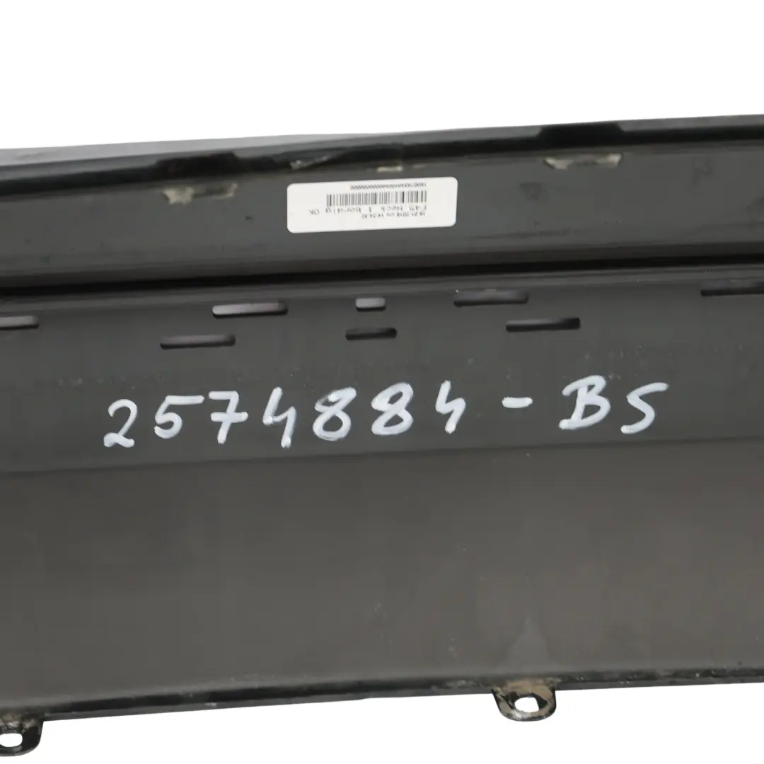Zderzak Tylny PDC Black Sapphire Czarny Metalik - 475 do BMW F45 o numerze 2574884 BMW F45 Zderzak Tylny PDC Black Sapphire Czarny Metalik - 475 - SKU 2574884-BS - Numer Części 2574884
