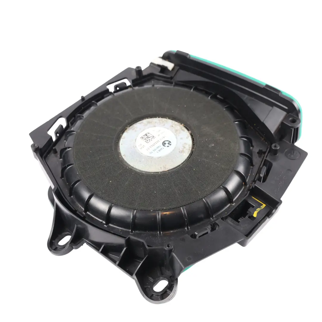 Haut-Parleur Subwoofer Sous Siège Droit pour BMW G20 G21 G23 G26 G42 G80 à propos du numéro de pièce 2622562 BMW G20 G21 G23 G26 G42 G80 Haut-Parleur Subwoofer Sous Siège Droit - SKU 2622562 - Numéro de pièce 2622562