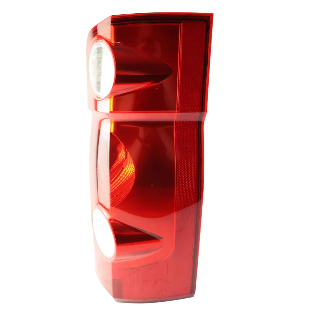 Feu Arrière Droit Panneau Latéral TYC 11-B681 pour VW Volkswagen Crafter à propos du numéro de pièce 2E0945096 VW Volkswagen Crafter Feu Arrière Droit Panneau Latéral TYC 11-B681 - SKU 2E0945096-1 - Numéro de pièce 2E0945096