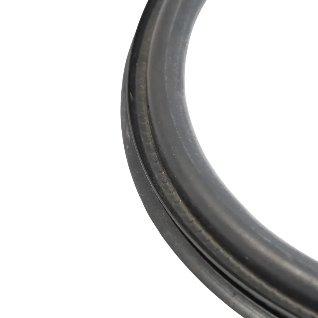 Junta Goma Portón Trasero Central para Volkswagen Crafter 35 2E con número de pieza 2E1827459 Volkswagen Crafter 35 2E Junta Goma Portón Trasero Central - SKU 2E1827459 - Número de pieza 2E1827459