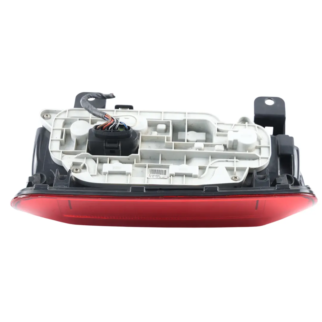 2K Feu Arrière Gauche pour Volkswagen Caddy à propos du numéro de pièce 2K2945095P Volkswagen Caddy 2K Feu Arrière Gauche - SKU 2K2945095P - Numéro de pièce 2K2945095P