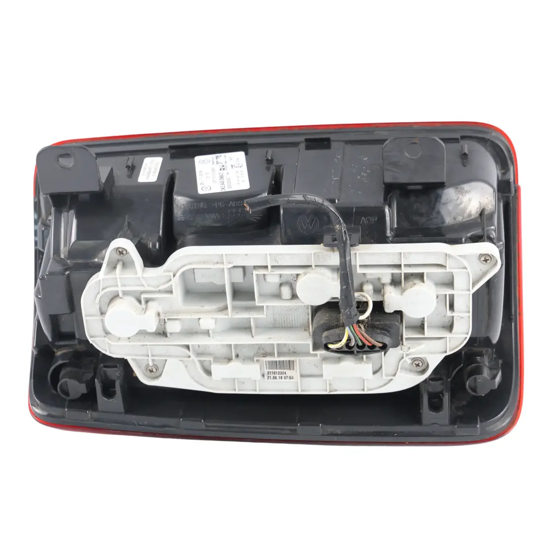 Volkswagen Caddy 2K Feu Arrière Lampe Droit - SKU 2K2945096AD - Numéro de pièce 2K2945096AD
